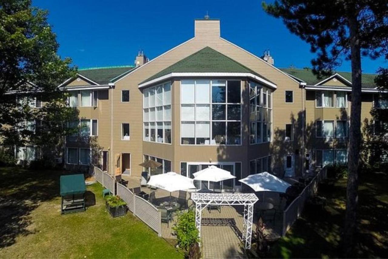 Auberge De La Montagne Coupee Saint Jean De Matha Eksteriør bilde